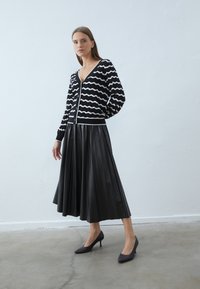 Anna Field Ζακέτα - black/off-white