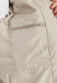 Cellbes of Sweden LONG WITH DOUBLE OPENING - Vinterfrakke - beige