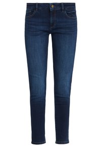 Mörkblå denimjeans med slim fit, framfickor, bältesögglor och ett subtilt urtvättat mönster. Metallknappstängning vid midjan.