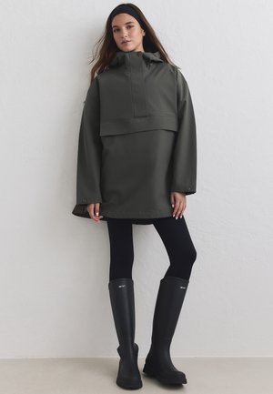 aim’n®, WATERPROOF OVERSIZED ANORAK - Veste imperméable - dark ivy