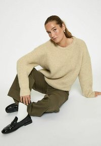 PEPPERCORN - Sweter