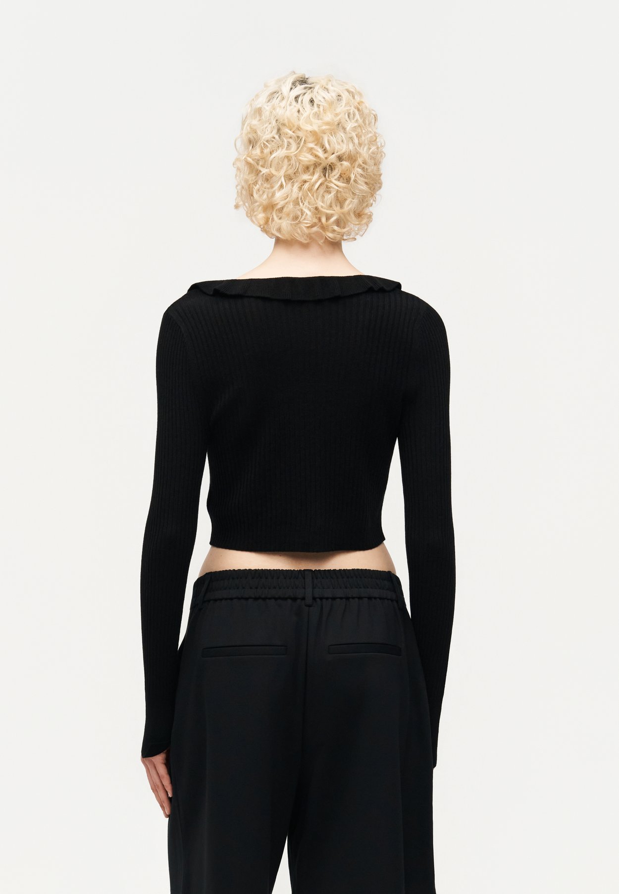 ONLMILA SHORT RUFFLE CARDIGAN