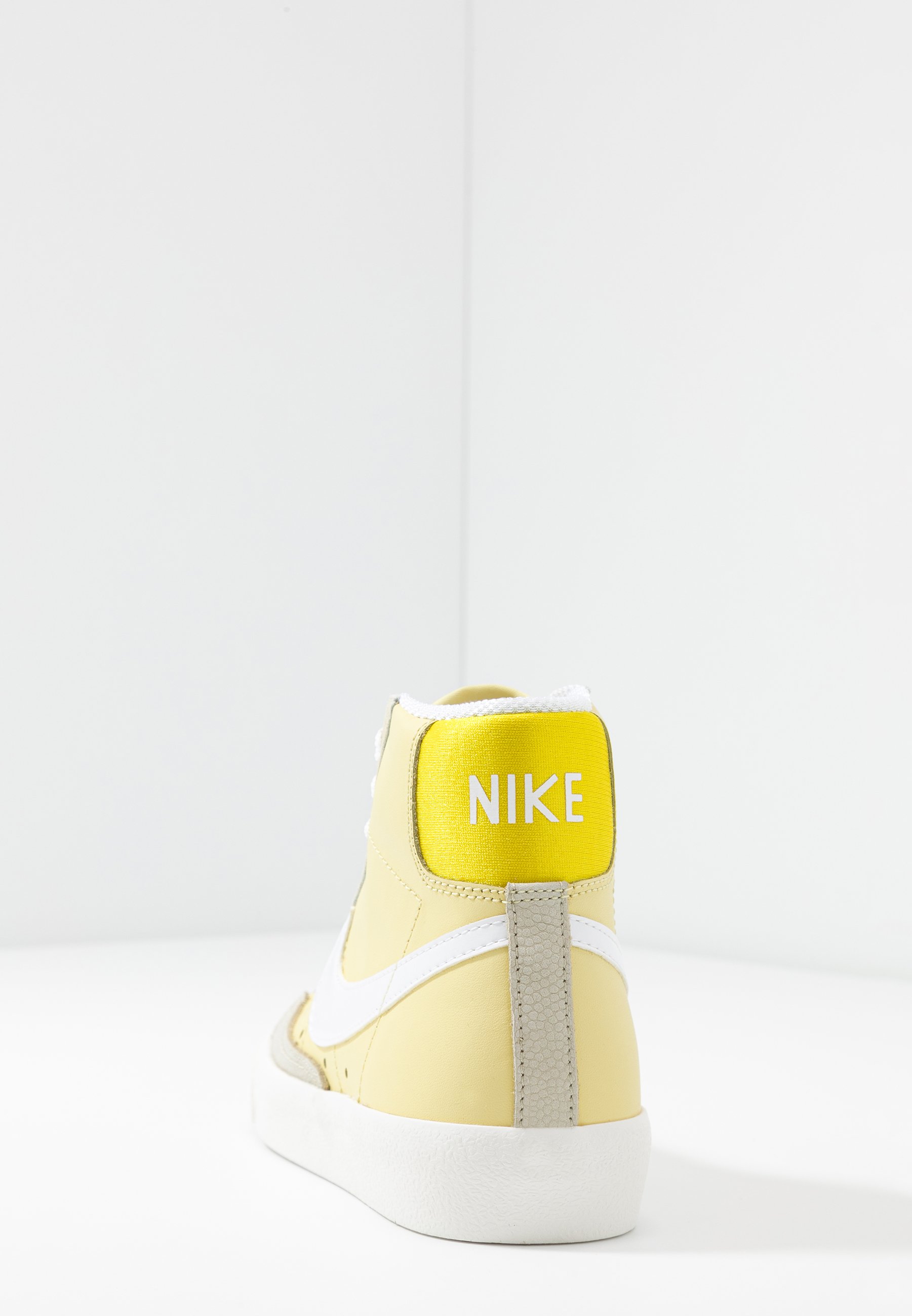 BLAZER 77 Sneakers hoog bicycle yellowwhiteopti yellowsail BLAZER 77 Sneakers hoog bicycle yellowwhiteopti yellowsail