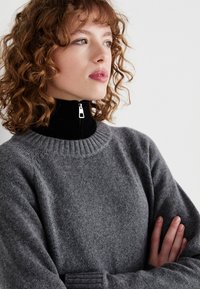 GAP CASHSOFT CREW - Pulover - charcoal heather