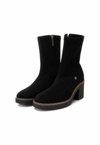 Refresh Botines con plataforma - black