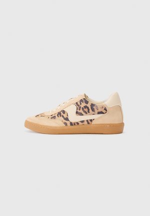 NOTICE - Sneakers laag - brown