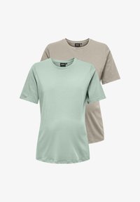 Seleccionado, green pack/silver lining