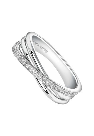 El anillo de plata presenta bandas entrelazadas, una de las cuales tiene una fila de pequeños diamantes redondos. Acabado suave y pulido con un diseño elegante y moderno.