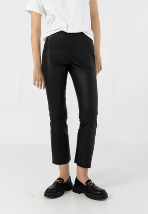 Coster Copenhagen, Кожени панталони - black
