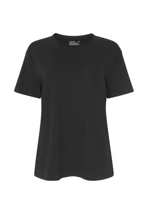Sort kortærmet T-shirt med rund halsudskæring og en brystlomme. Lavet af blødt stof med en let løs pasform. Ingen mønstre eller dekorationer.