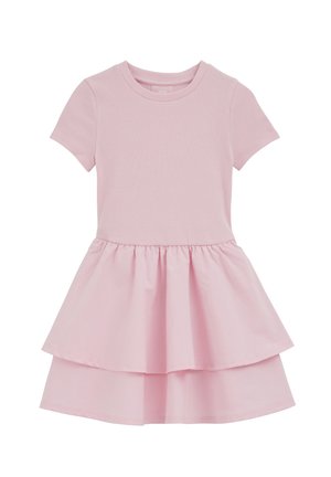 Robe rose clair à manches courtes avec un corsage en tricot côtelé et une jupe évasée à deux couches.