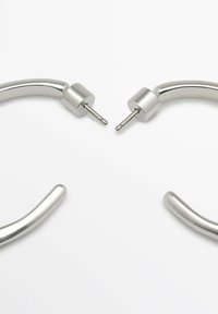 Massimo Dutti THIN HOOP - Náušnice - silver coloured