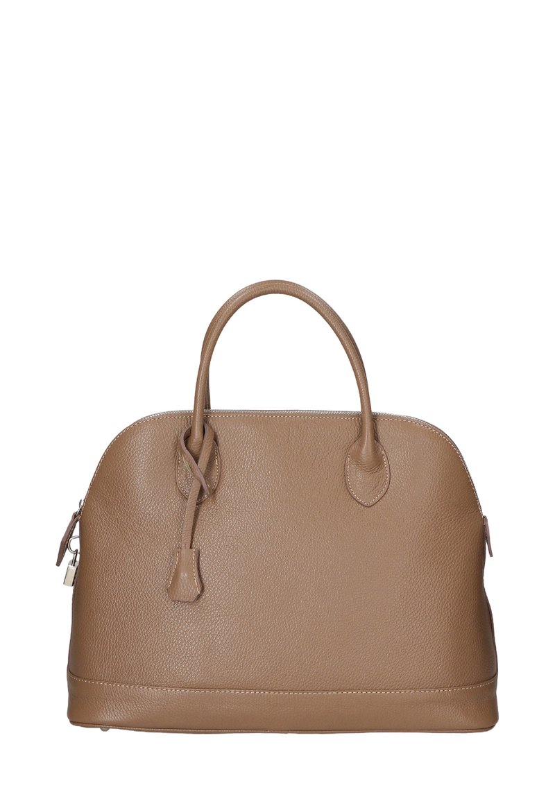 Borsa a tracolla in pelle marrone granulosa di forma arrotondata, con doppi manici superiori e chiusura a zip. Presenta dettagli di cucitura e una tasca laterale con zip.