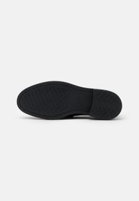 Vagabond Polobotky - black