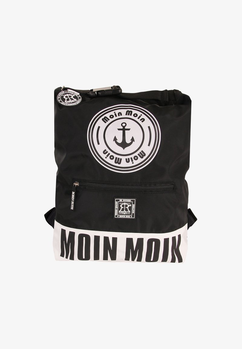 Zwarte rugzak met witte accenten, met een ankerlogo en de tekst "Moin Moin". Gemaakt van waterafstotend materiaal met een ritszak.
