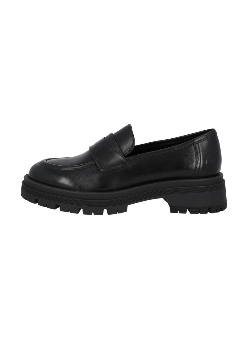 Mocassins en cuir noir avec un bout arrondi, détail de sangle avant accentué et semelle en caoutchouc épaisse et robuste. Texture lisse et design minimaliste.