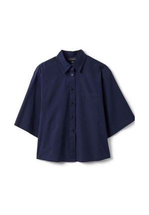 Camicia blu navy a maniche corte con bottoni, colletto e taschino singolo sul petto, distesa su sfondo bianco.