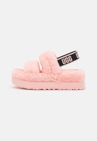 UGG Sandály na platformě - pink