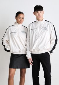 Carlo Colucci JACKET UNISEX - Træningsjakke - offwhite