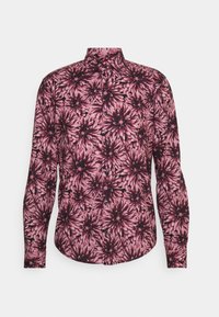 Hemd mit Knopfleiste, das ein florales Muster in Rosa- und Schwarztönen zeigt, mit Kragen, langen Ärmeln und schwarzen Knöpfen.