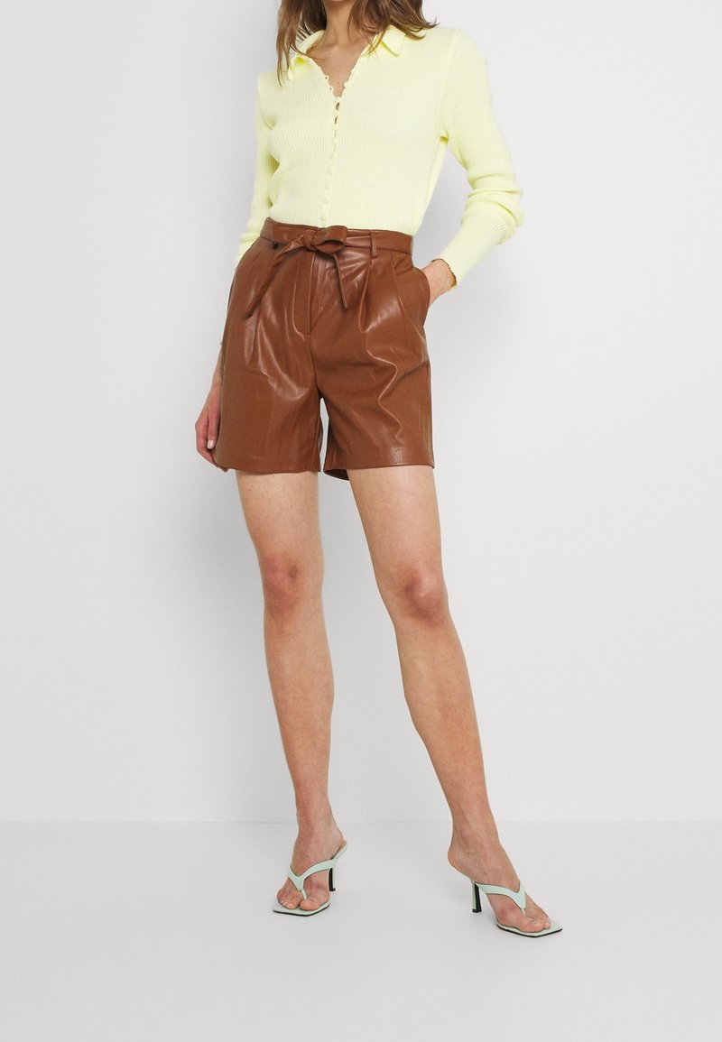 Pantaloncini Pantaloni Finta Pelle Zalando VILA Shorts Brown