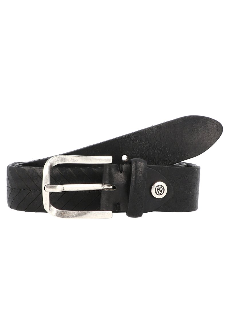 Zwarte leren riem met een gevlochten textuur, een zilveren metalen gesp en een gladde uiteindpunt met een merkaccent.