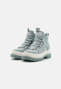 Buffalo ASPHA MID - Sneakers alte - light blue
