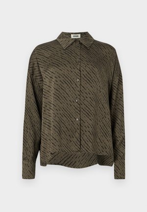 Skjorte med lange ermer i olivengrønn, med et mønster. Har krage og knappestolpe foran. Laget av lett stoff med en glatt tekstur.
