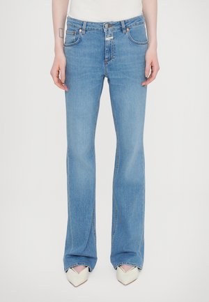 CLOSED JOVANNA - Bootcut jeans - light blue