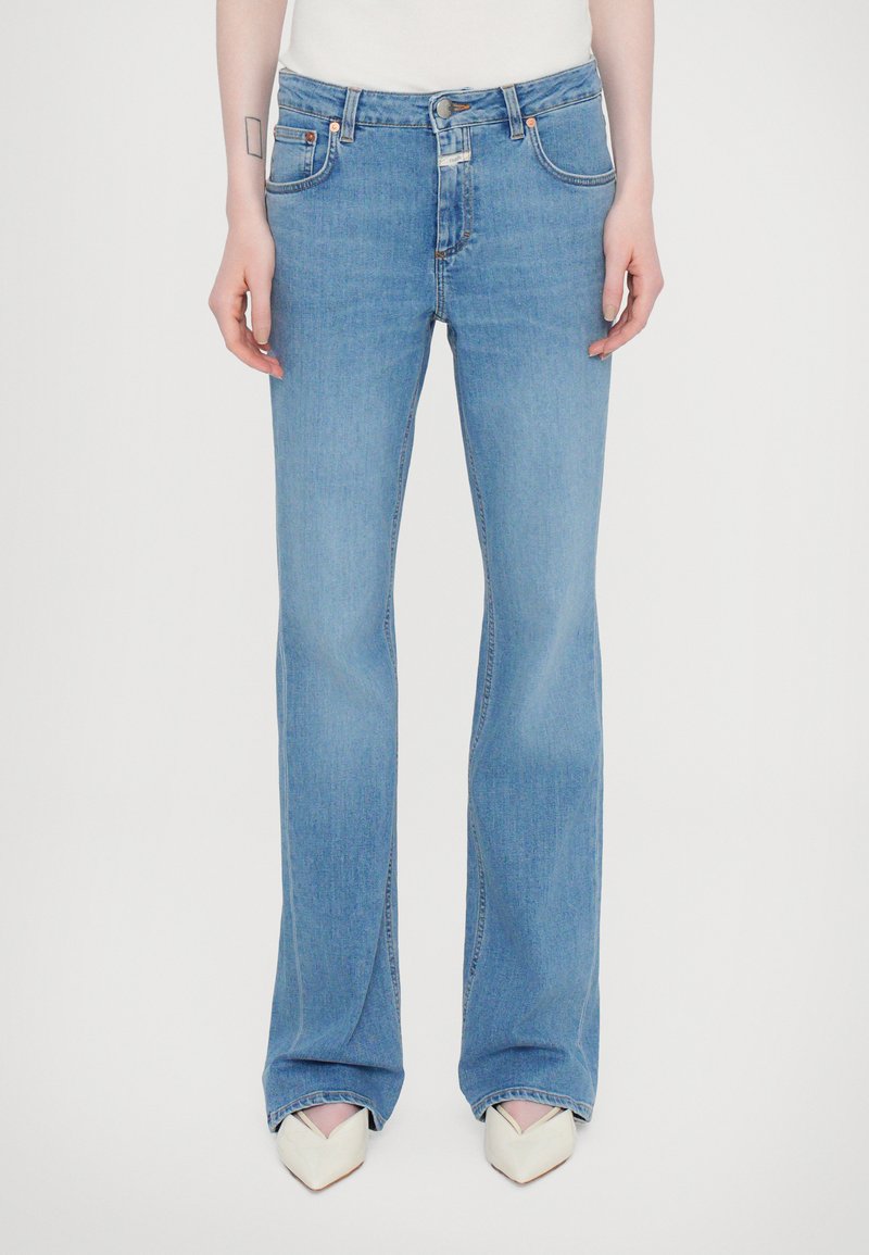 CLOSED JOVANNA - Bootcut-teksad - light blue