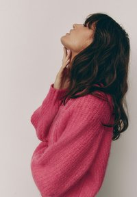Next REGULAR FIT-GEM BUTTON - Vesta na kopčanje - pink bright
