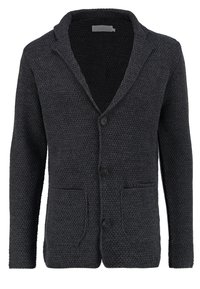 Mörkgrå cardigan med texturerad stickad tyg, enkelknäppt design, snedskurna slag, två framfickor och tre knappar.