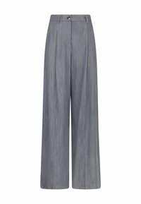 Wide-leg trousers in a light gray fabric, featuring a smooth texture, front pleats, and a single button closure at the waistband.