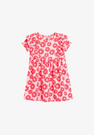 Roze bloemenjurk met een grote rode bloemenprint. Heeft korte, gerafelde mouwen en een geplooide taille. Lichtgewicht stof, casual ontwerp.