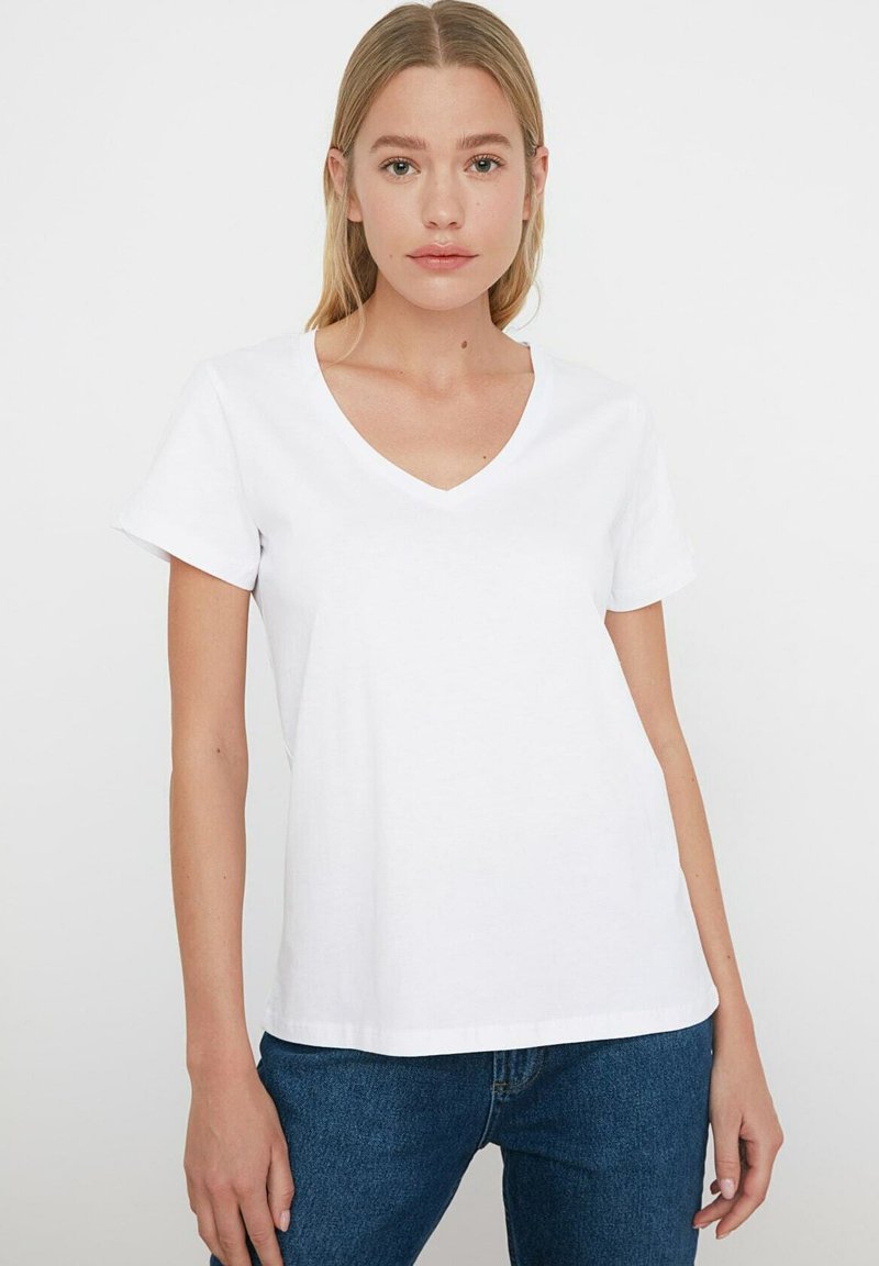 Trendyol T-shirt basic wit