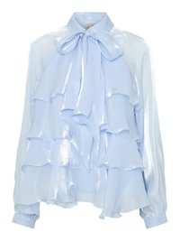 Hellbluse mit glänzender Oberfläche, ausgestattet mit gestuften Rüschen, einer Schleifenknopfleiste, elastischen Manschetten und einer luftigen Stoffstruktur.