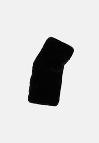 Sort faux fur armvarmer med rektangulær form, blød tekstur og buet kant til ergonomisk pasform. Velegnet til brug i koldt vejr.