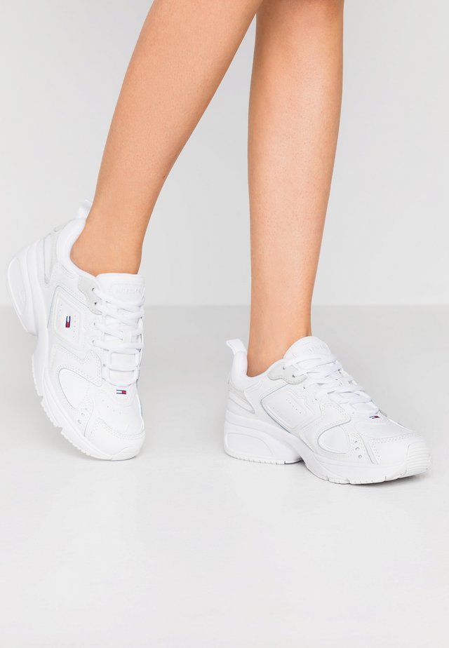 Geklede schoenen wit Tommy Hilfiger
