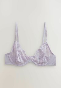 Unselected, mint green lilac cream
