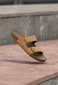 Nem kiválasztott, sand