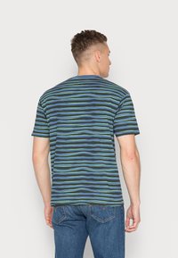 Levi's® VINTAGE - T-shirt básica - olas unexplored