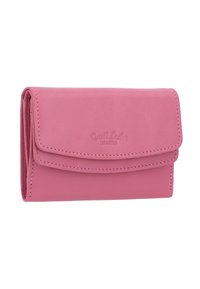 Rozā ādas maciņš ar pārklājošu vāku, šūtu apdari un reljefu logo. Kompakts dizains kartēm un naudai.