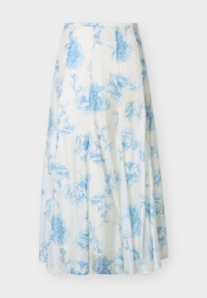 Hvid midi-nederdel med blødt blåt blomstermønster og plisserede detaljer, der skaber en flydende og elegant silhuet.