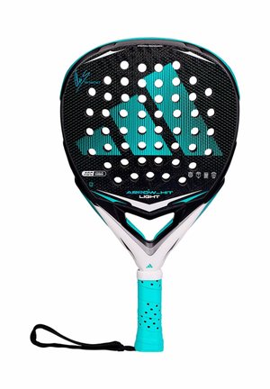 Zwart en turquoise Adidas padelracket met geperforeerd slagvlak, turquoise grip, polsbandje en merklogo op het blad.