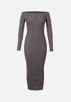 Off-shoulder, dolge rokave, rebrast obleka v temno sivi barvi s prilegajočim krojem in gumbom spredaj. Mehka teksturirana tkanina.
