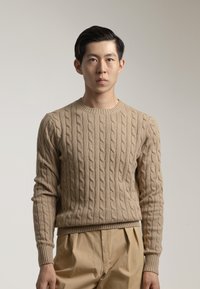 No seleccionado, marrón claro