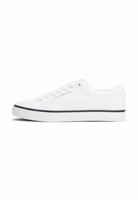 CORE - Sapatilhas - white