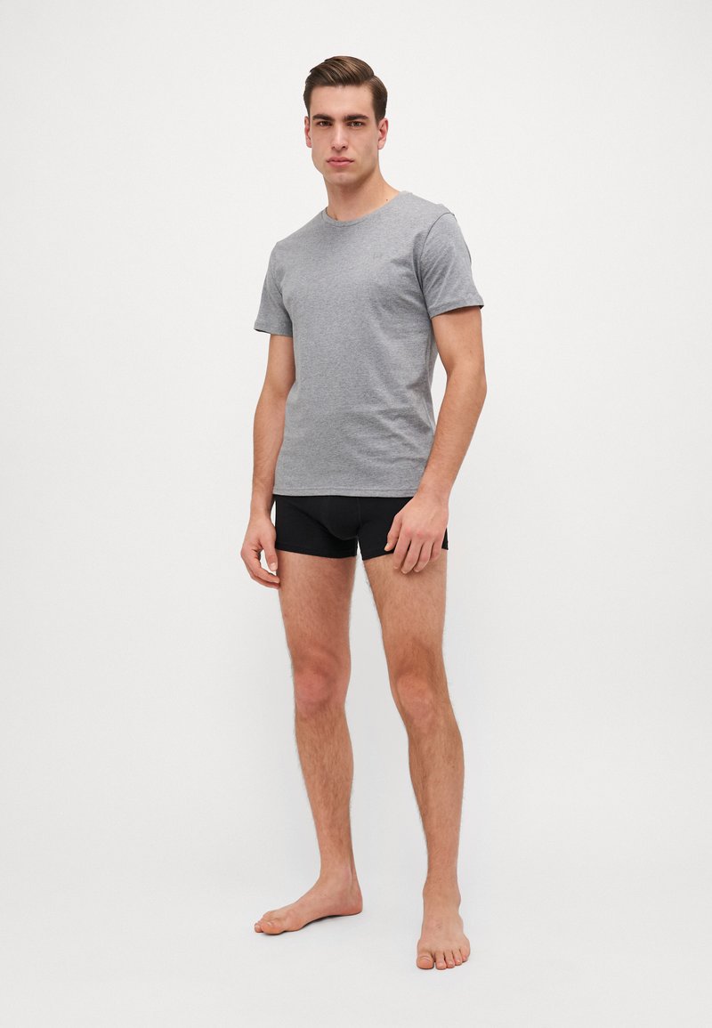 Tommy Hilfiger - SIGNATURE TEE 3 PACK - Camiseta interior - white/black/grey, Ampliar