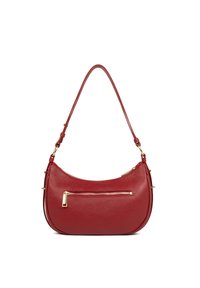 Borsa a spalla in pelle rossa con forma curvata, dotata di una tasca frontale con zip e finiture in tonalità oro. Texture liscia e tracolla regolabile.