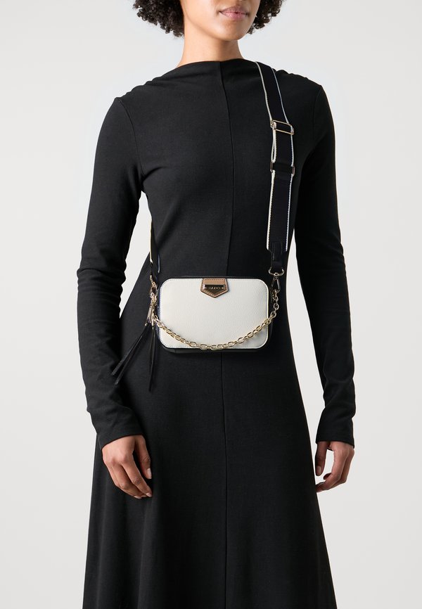 Cross body bag - bone multi